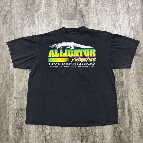Vintage Alligator Adventure Reptile Zoo T Shirt Myrtle Beach Barefoot Landing - Picture 2 of 5